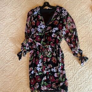 Floral -sheer dress with lining